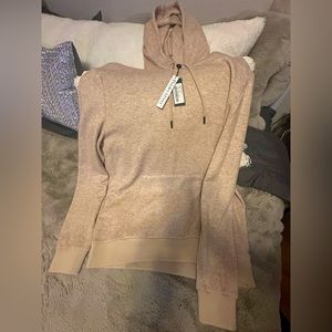 NWT - PAISLEY & GRAY HEATHERED CARAMEL XL HOODIE